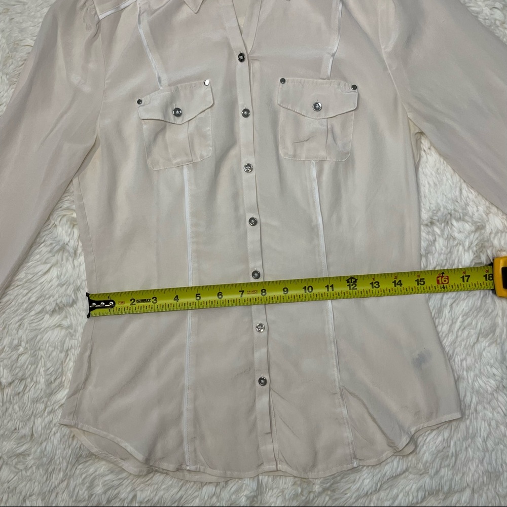 White House Black Market 100% Silk Creamy White Button Down Shirt. Size 0. - Picture 9 of 15